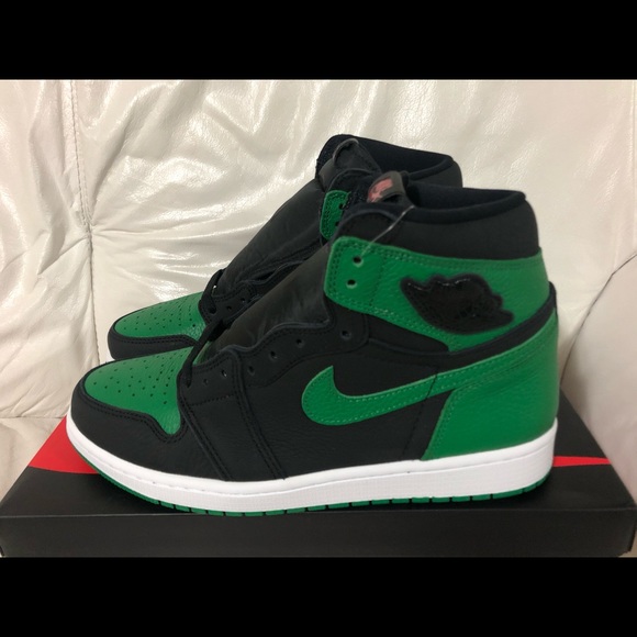 Jordan Shoes Nike Air Jordan Retro High Og Black Pine Green Poshmark Jordan Shoes Nike Air Jordan Retro High Og Black Pine Green Poshmark